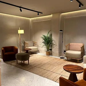 Caledonian 3*, Barcelona España